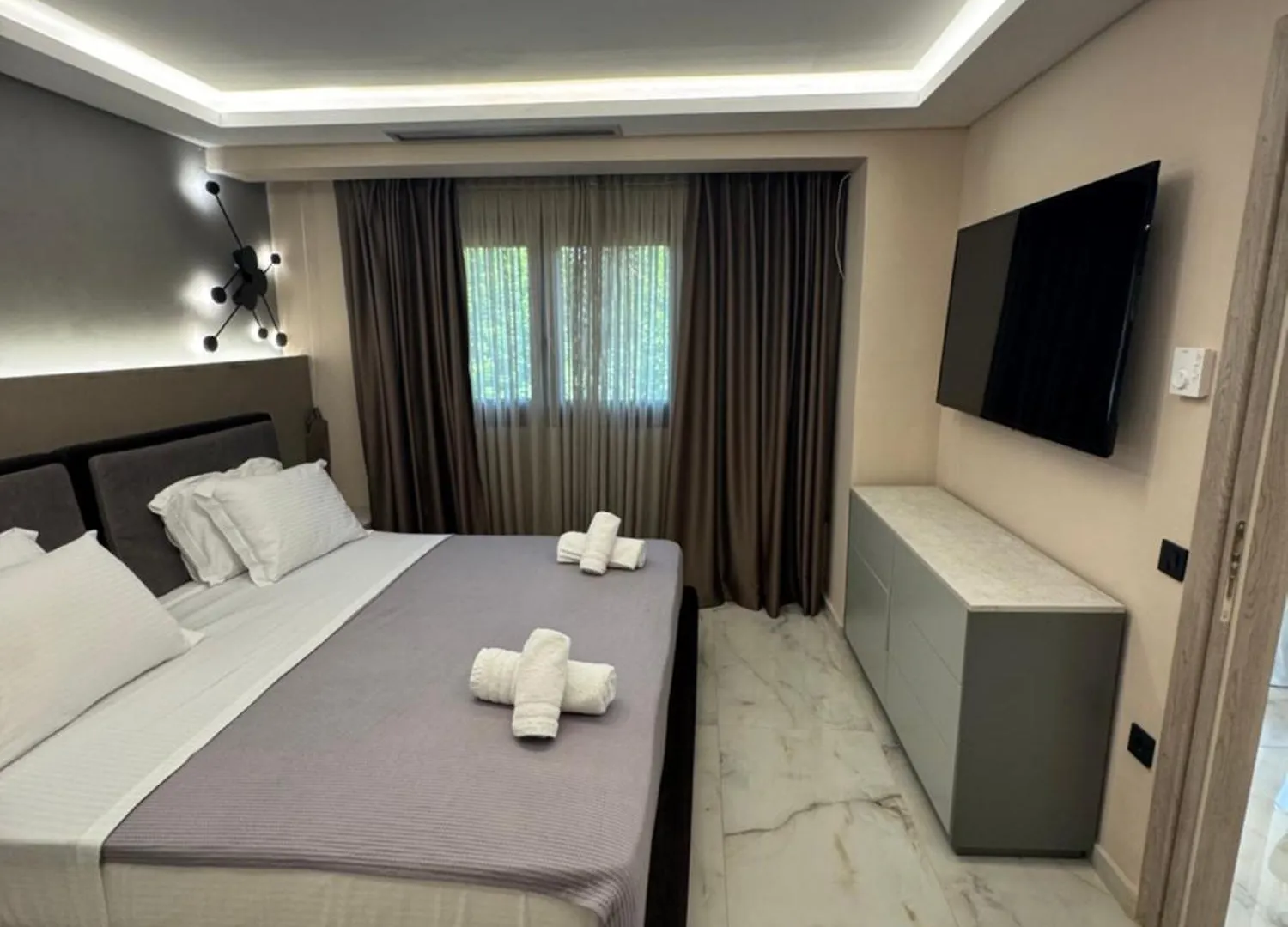 Callie Luxury Apartments Nikiti